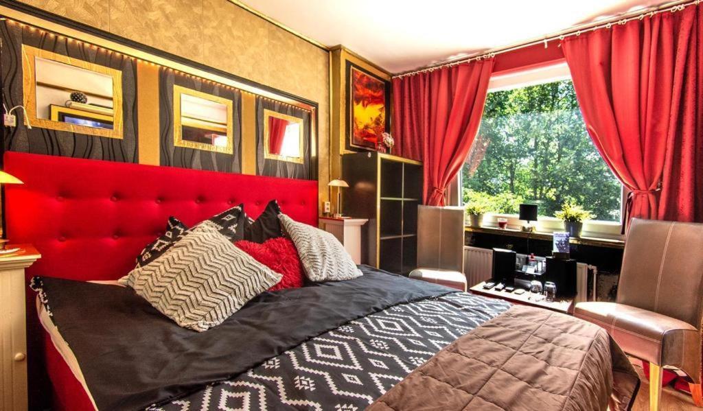 Chez-Ronny Hotel Hamburg Kültér fotó