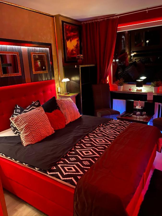 Chez-Ronny Hotel Hamburg Kültér fotó
